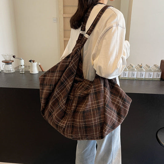 👜✨ Kényelmes, laza fazonú boho táska 🏖️