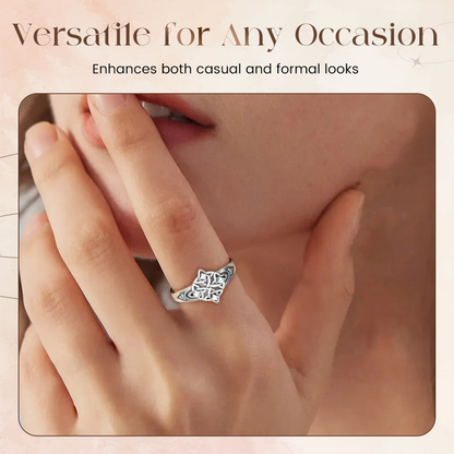 💍🔮 Kelta csomós gyűrű – háromszög mintás, vintage | Misztikus design, ezüst szín 💪