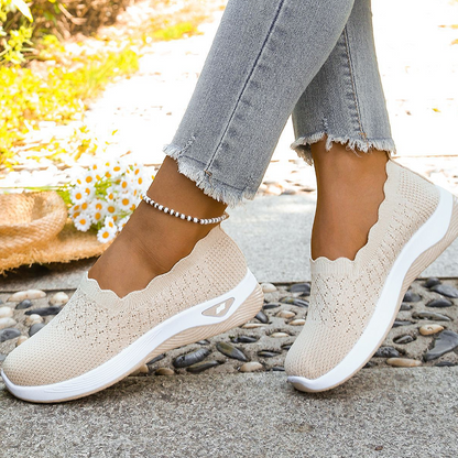👡☁️ Női könnyű sétálócipő – ✨ Pehelykönnyű kialakítás és puha talp, amely egész napos kényelmet biztosít a lábadnak 👣